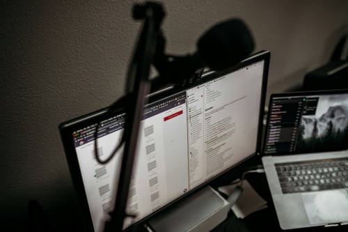 5 Tips on How to Write Website Content That Converts Visitors into Customers