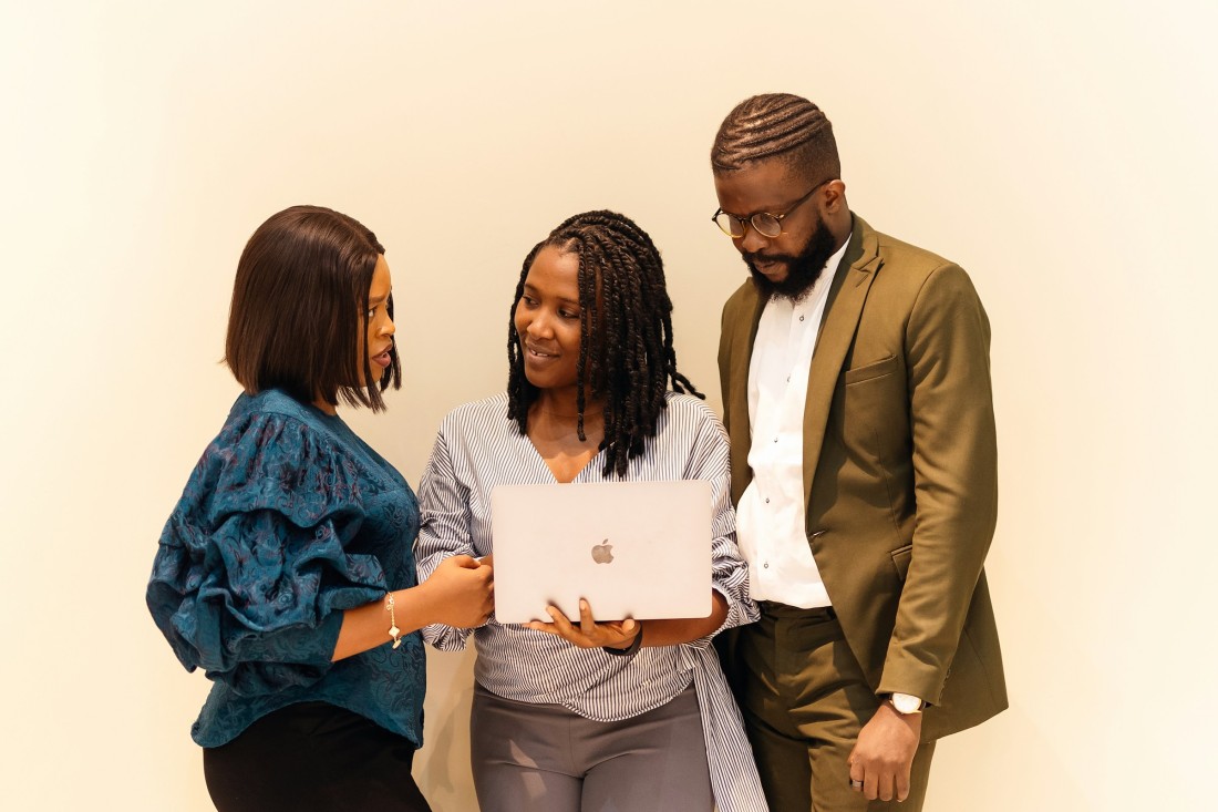 Jasper AI vs Rytr Comparison Guide